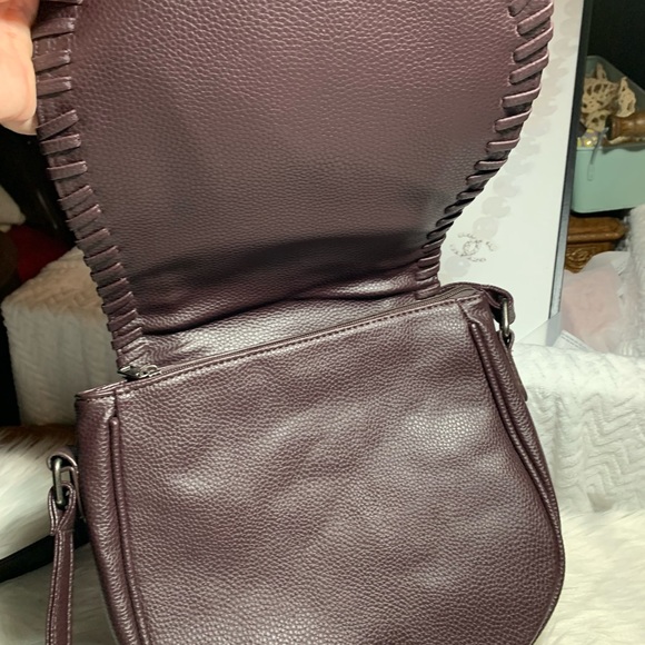 Maurices Handbag 👜 Burgandy/Plum - Picture 5 of 7